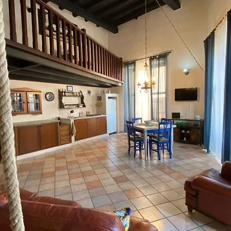 Casa Zagato Le Fuoriserie Apartment *
